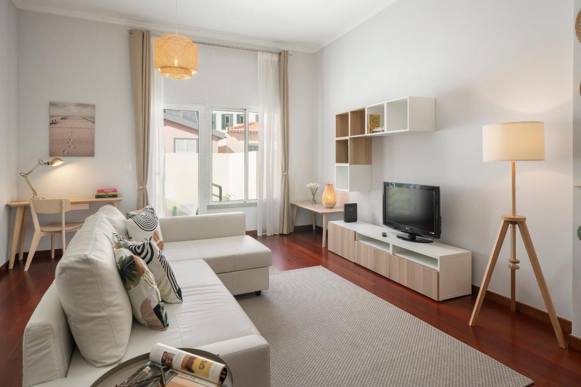 Apartamento Do Carmo By An Island Apart Funchal  Bagian luar foto