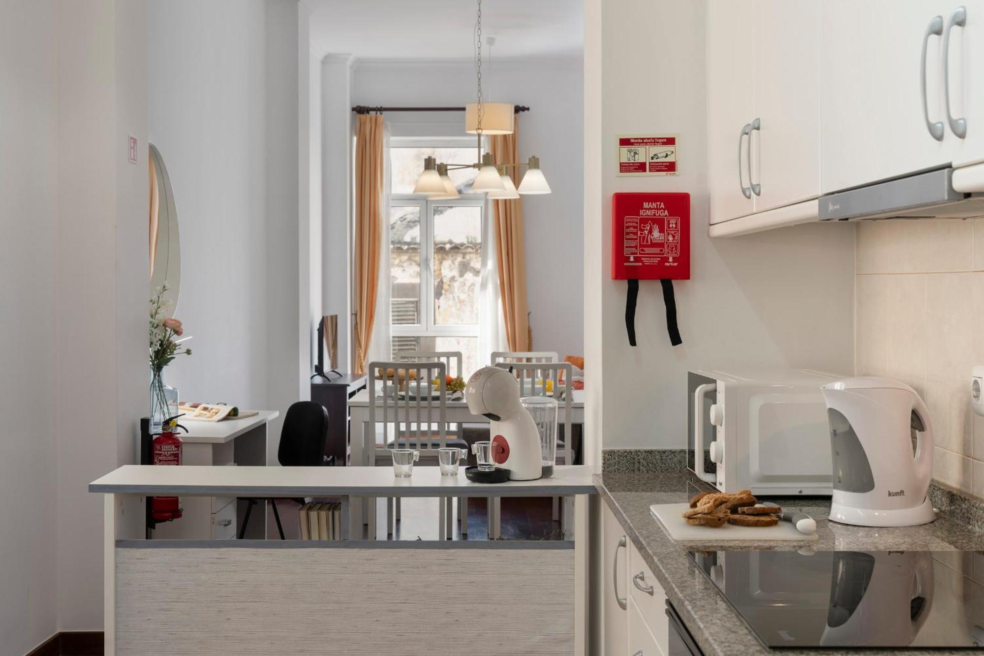 Apartamento Do Carmo By An Island Apart Funchal  Bagian luar foto